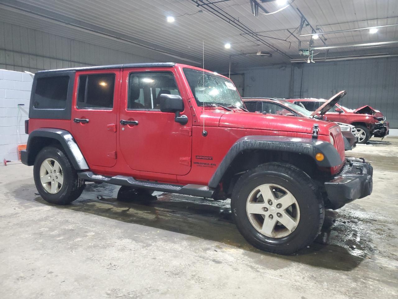 2014 JEEP WRANGLER U - Фото 4