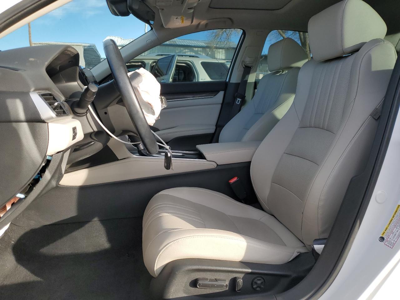 2022 HONDA ACCORD EXL - Фото 7