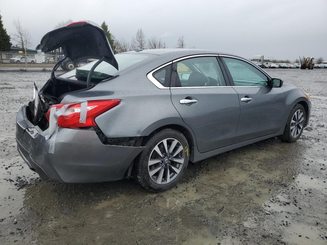 2017 NISSAN ALTIMA 2.5 - Фото 3