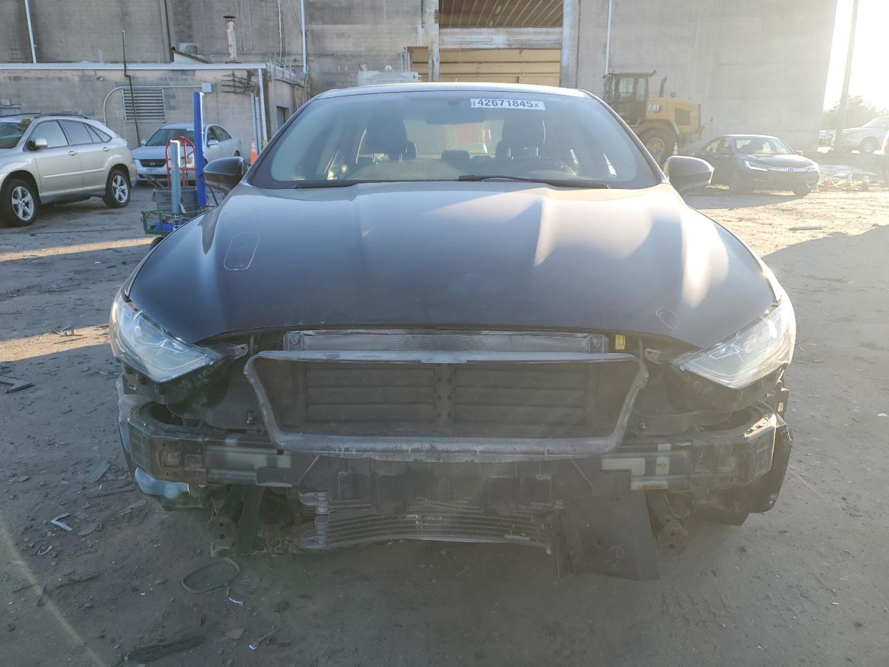 2017 FORD FUSION SE - Фото 5