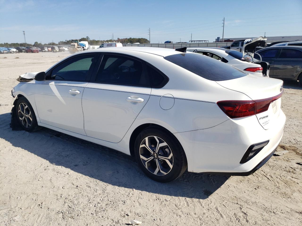 2020 KIA FORTE FE - Фото 2