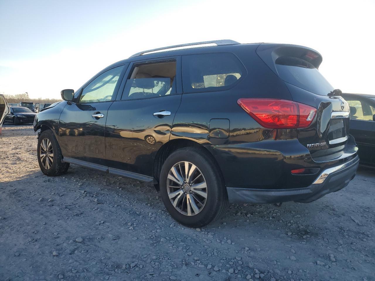 2018 NISSAN PATHFINDER - Image 2