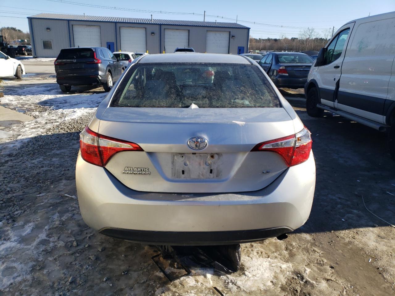 2015 TOYOTA COROLLA L - Фото 6