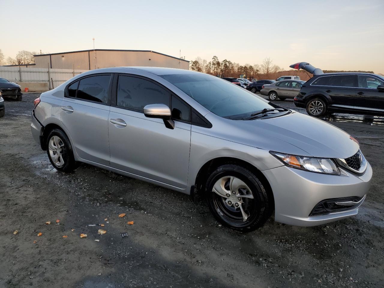 2014 HONDA CIVIC LX - Image 4