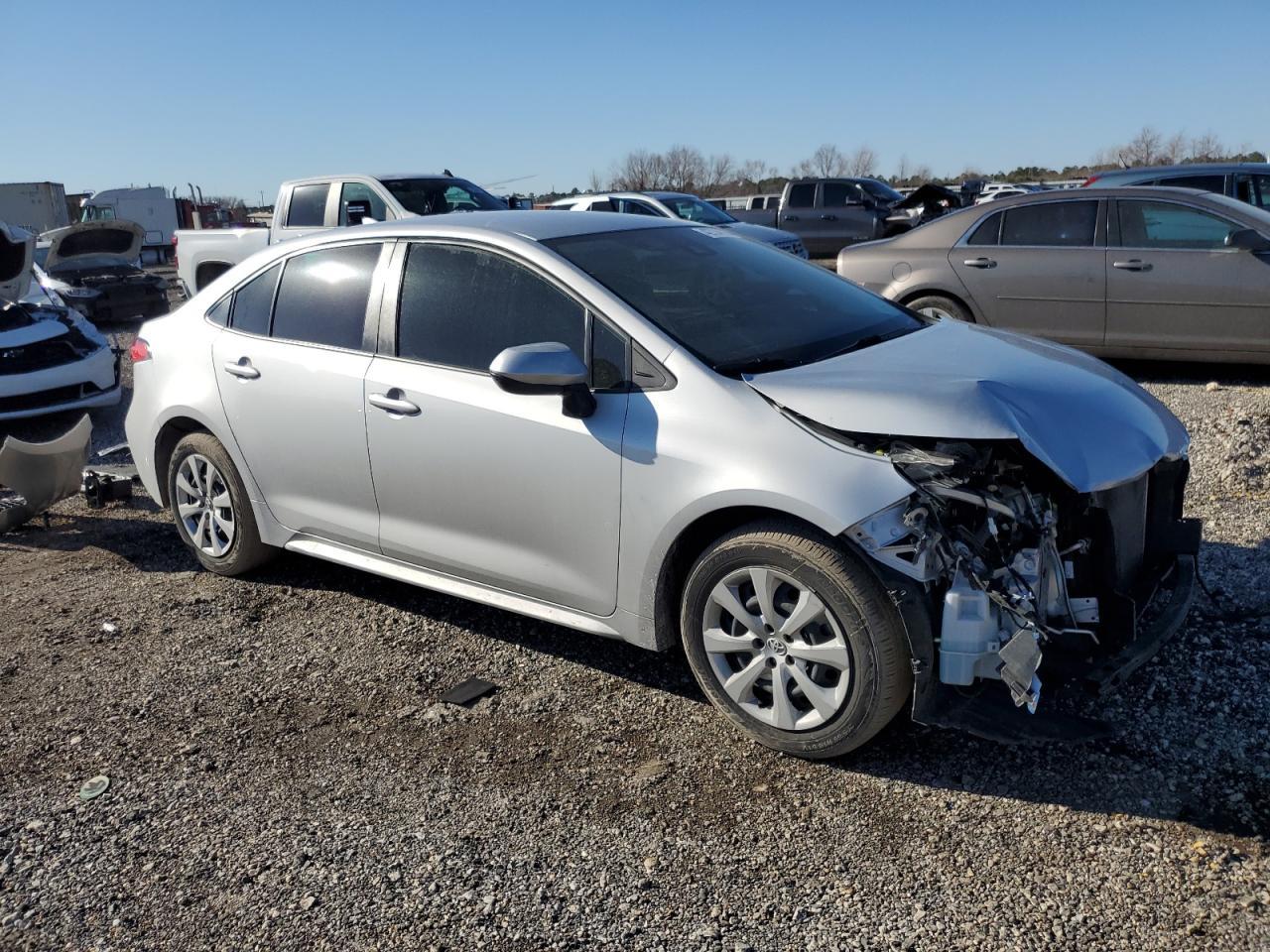 2022 TOYOTA COROLLA LE - Image 4