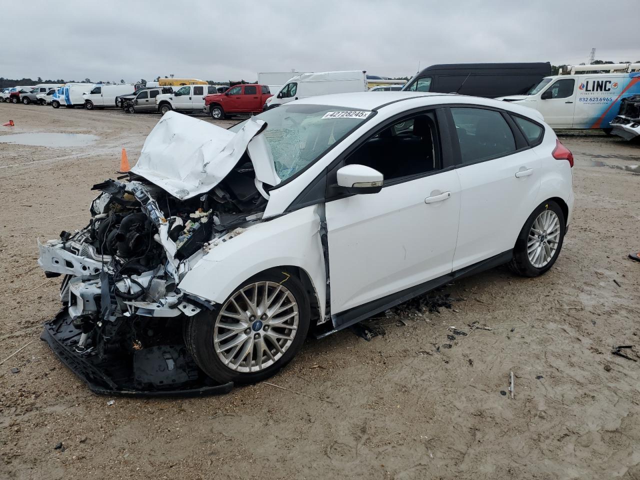 2016 FORD FOCUS SE