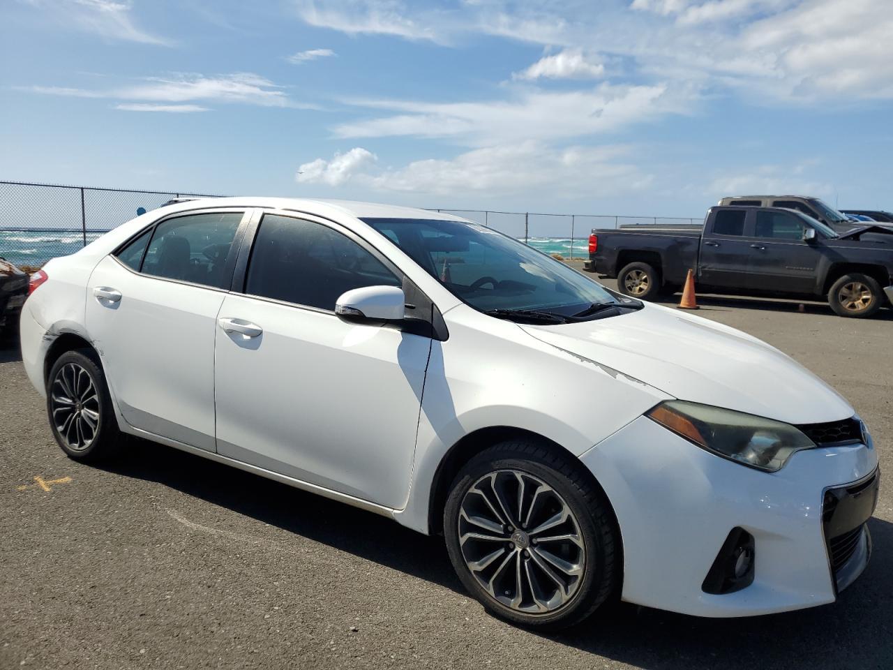 2014 TOYOTA COROLLA L - Image 4