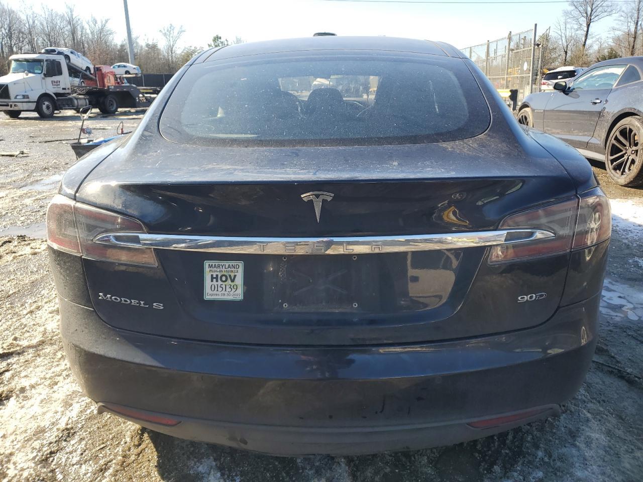 2015 TESLA MODEL S 90 - Фото 6