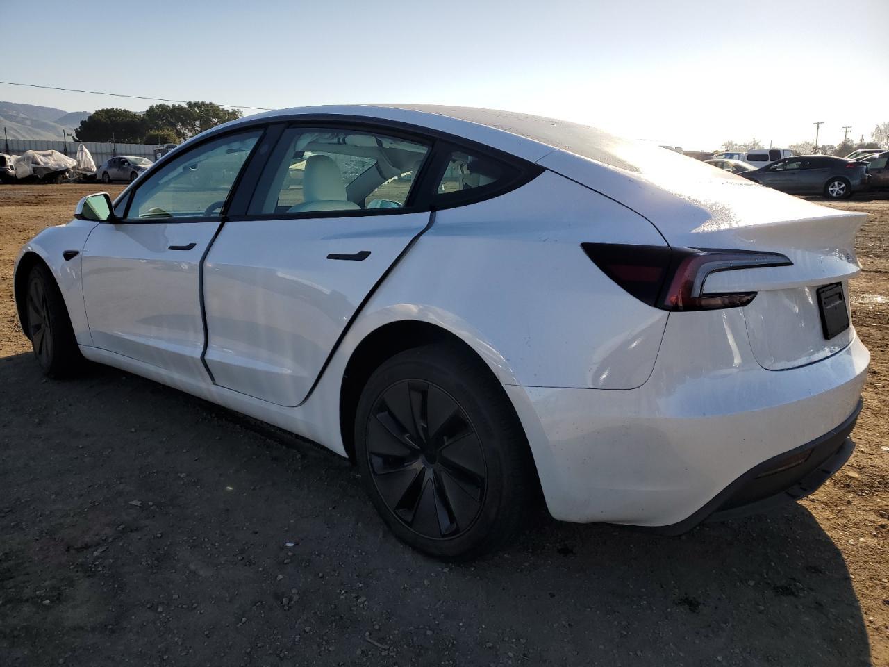 2024 TESLA MODEL 3 - Image 2