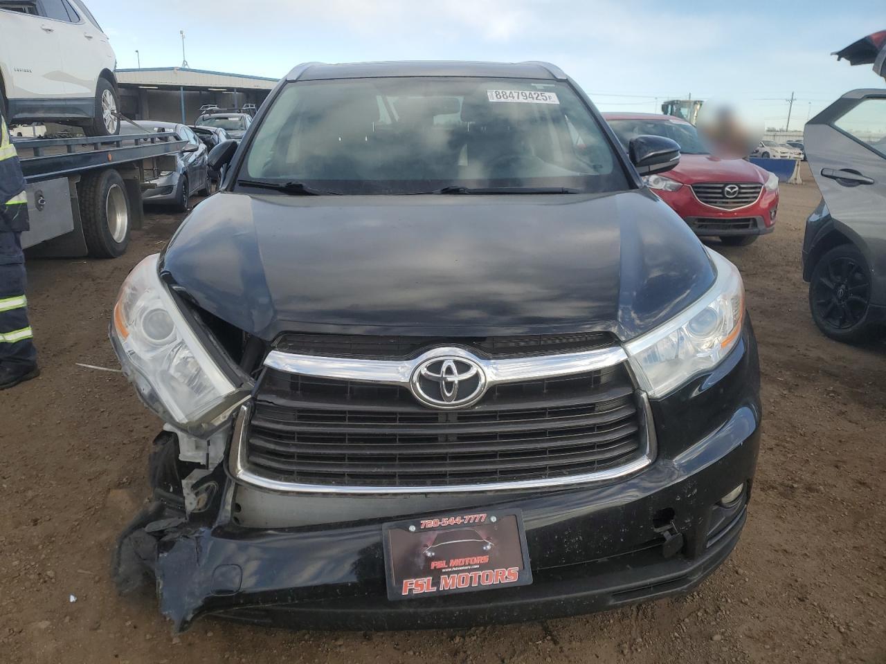 2014 TOYOTA HIGHLANDER - Image 5