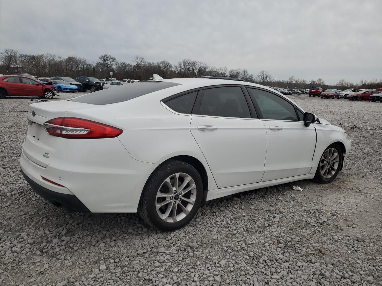 2020 FORD FUSION SE - Фото 3