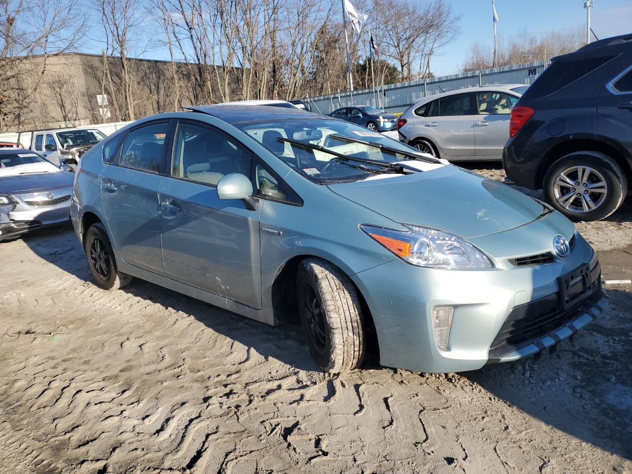 2015 TOYOTA PRIUS - Фото 4