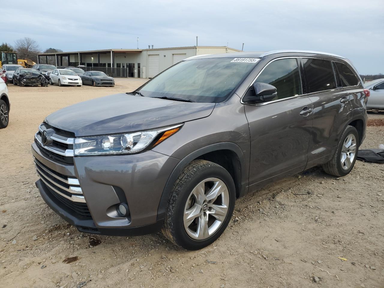 2018 TOYOTA HIGHLANDER