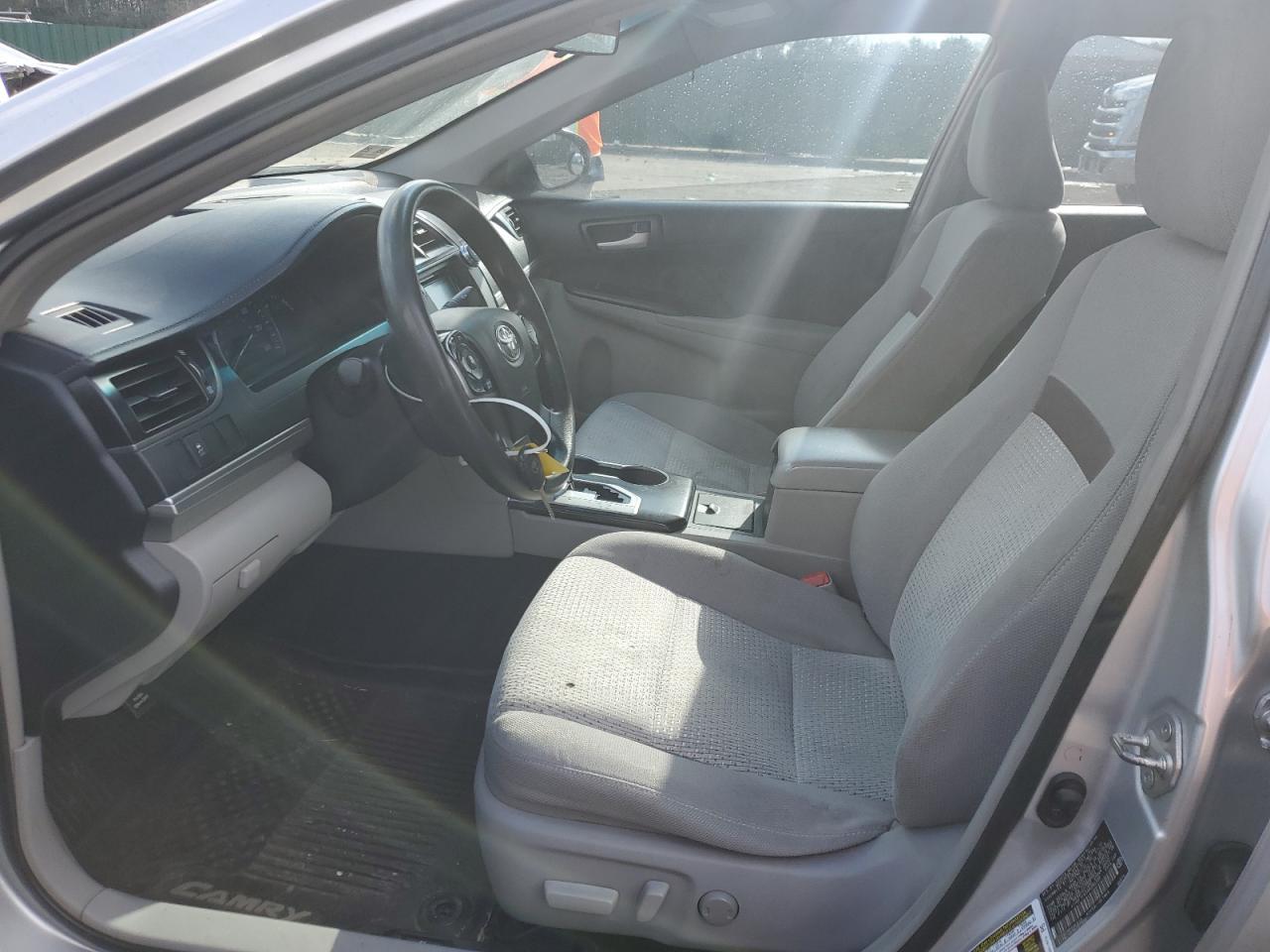 2013 TOYOTA CAMRY L - Фото 7