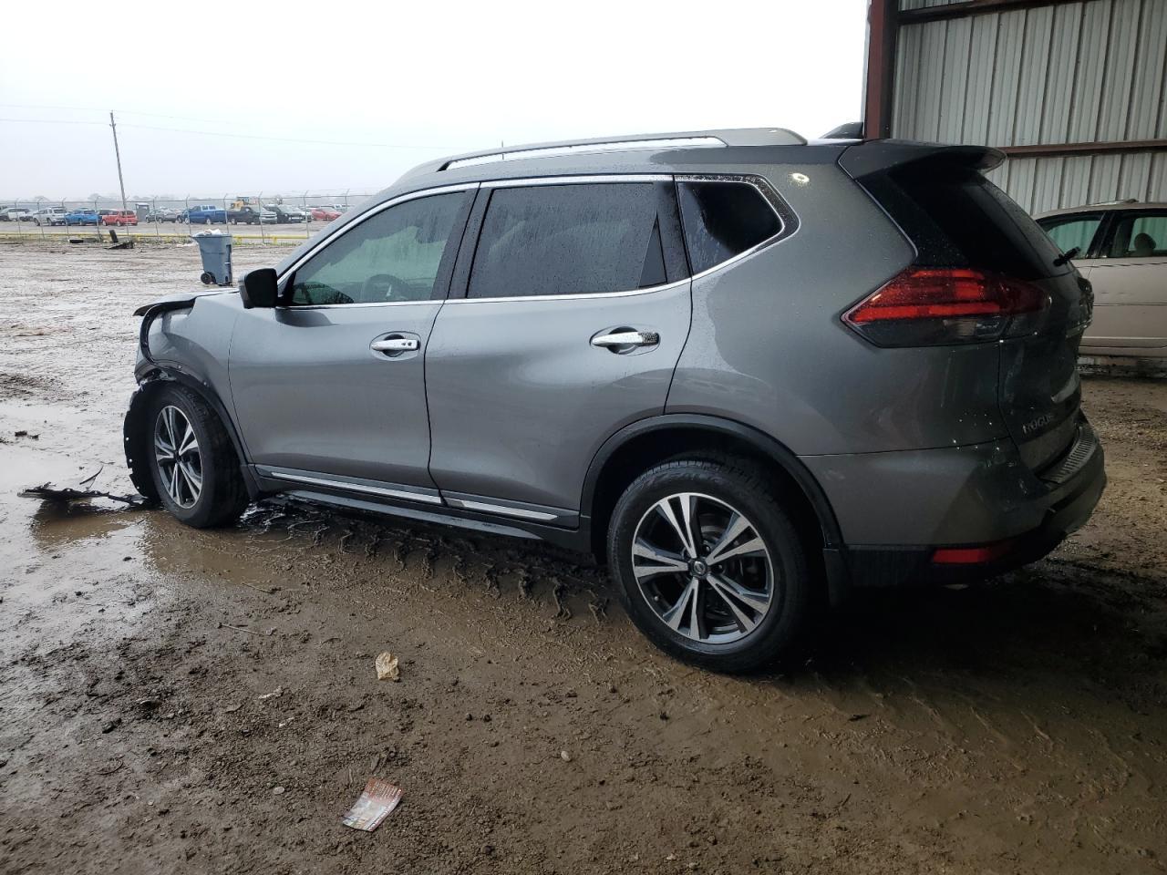 2017 NISSAN ROGUE S - Image 2