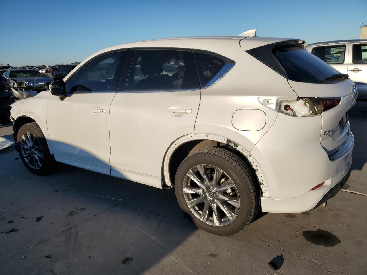 2024 MAZDA CX-5 PREMI - Image 2