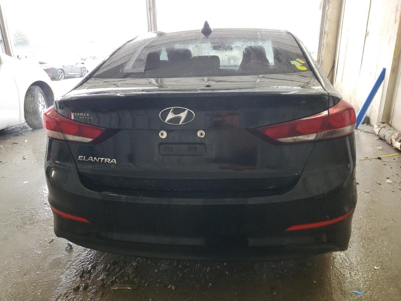 2018 HYUNDAI ELANTRA SE - Фото 6