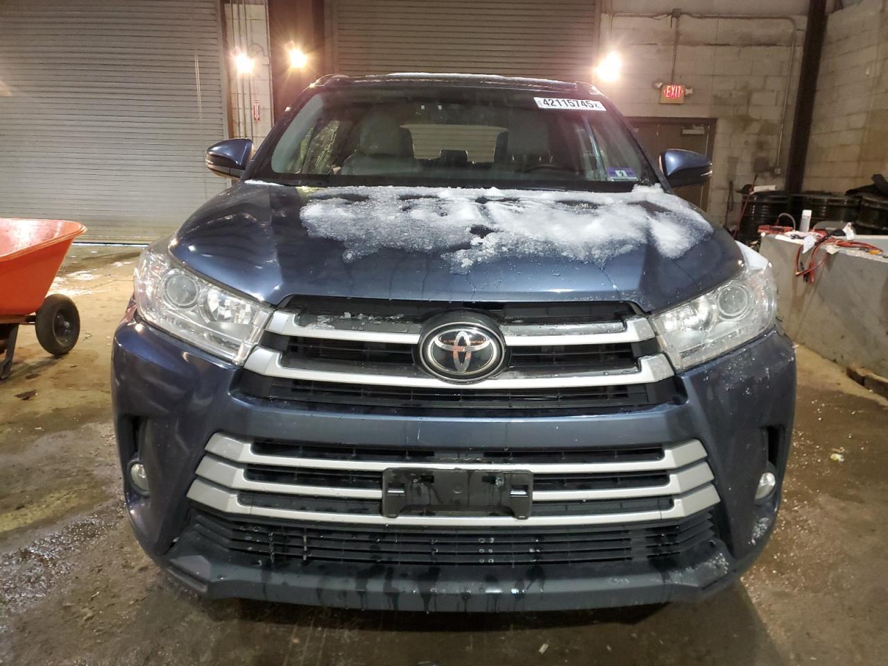 2019 TOYOTA HIGHLANDER - Image 5