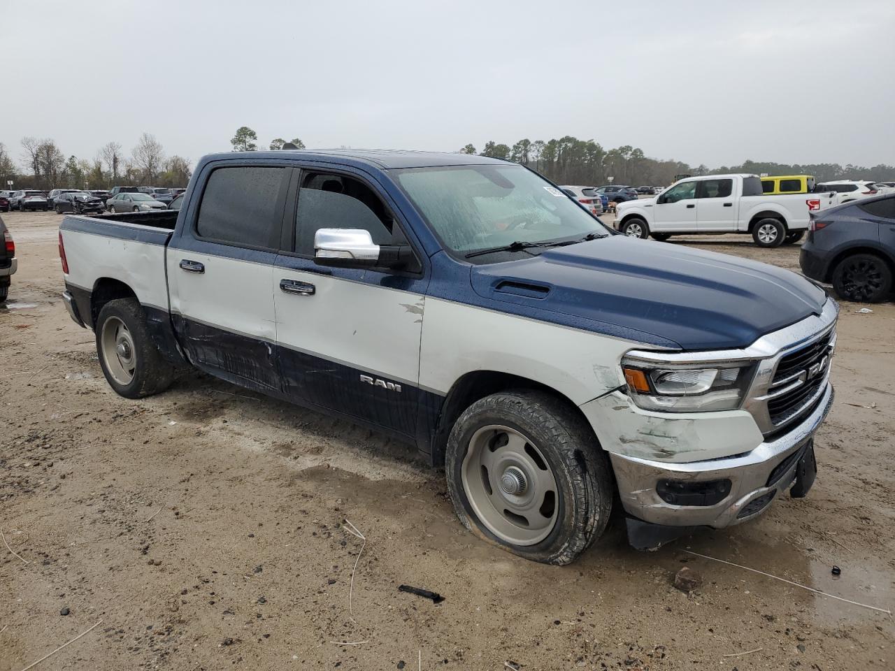 2019 RAM 1500 BIG H - Image 4