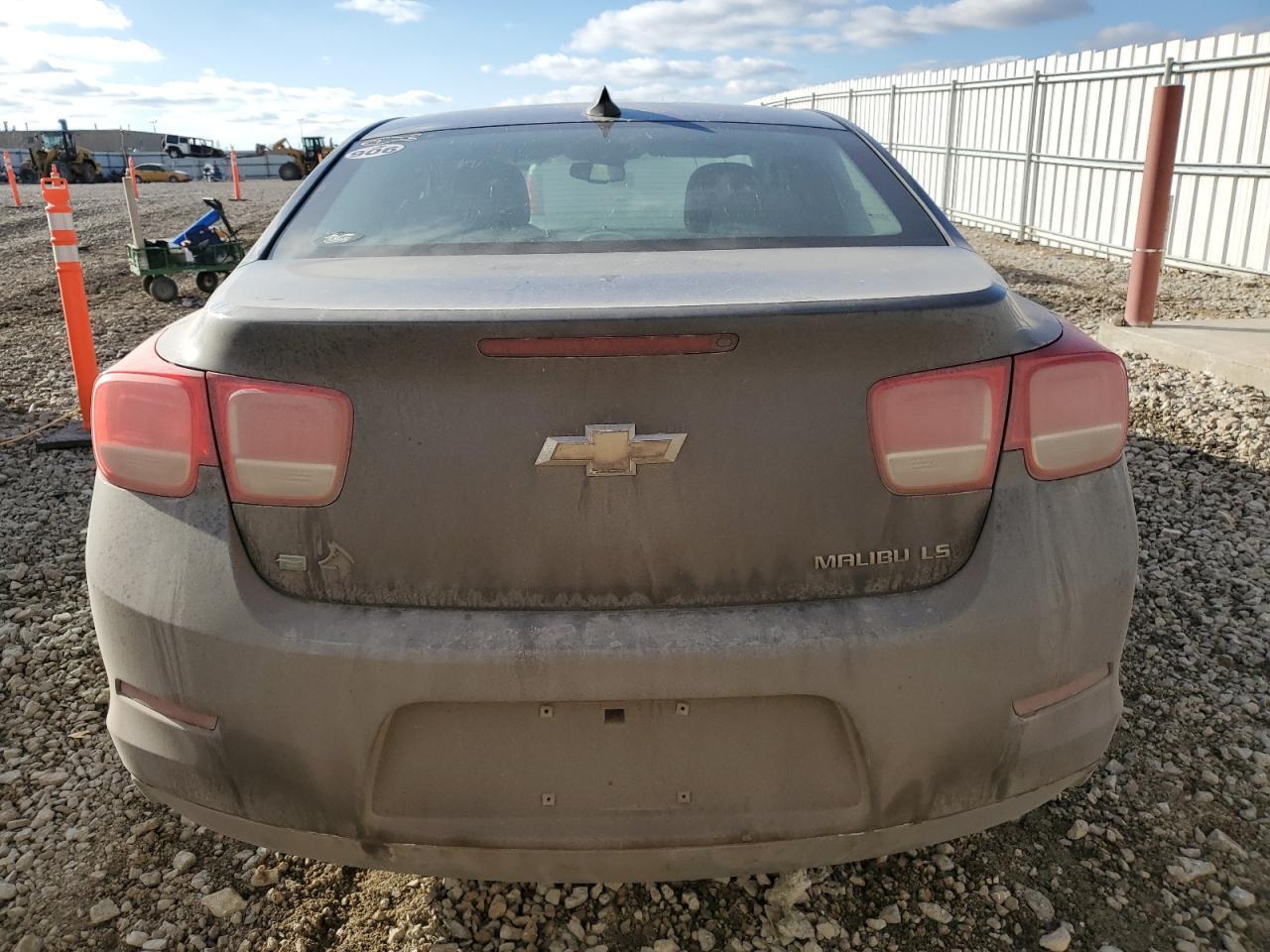 2015 CHEVROLET MALIBU LS - Image 6