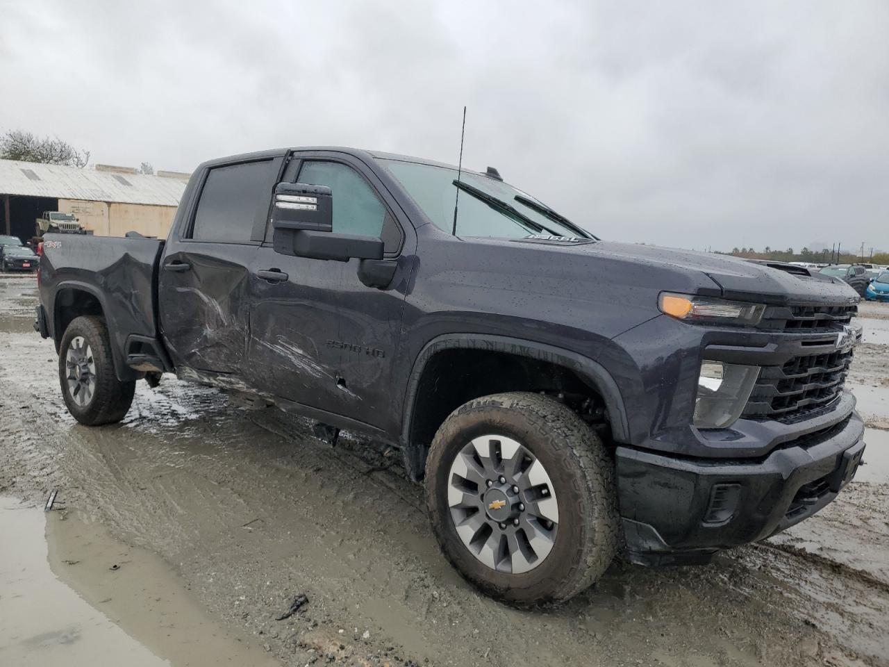 2024 CHEVROLET SILVERADO - Фото 4