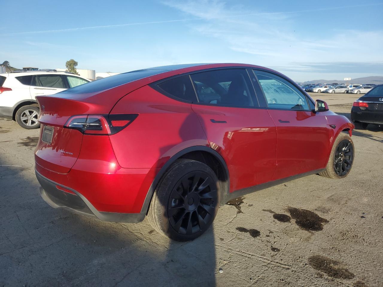 2024 TESLA MODEL Y - Image 3
