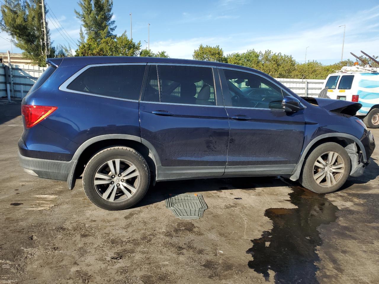 2018 HONDA PILOT EXL - Image 3