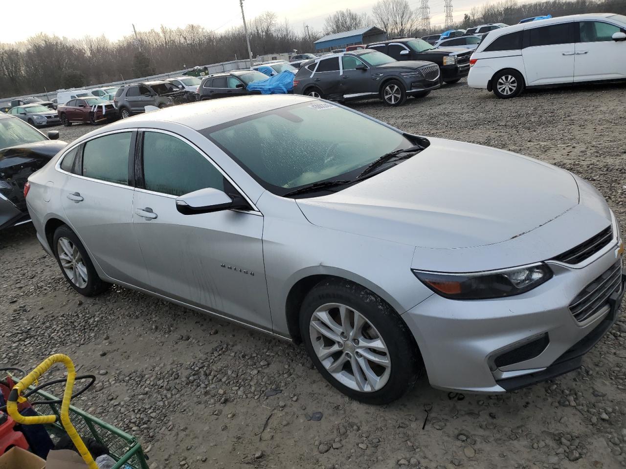 2017 CHEVROLET MALIBU LT - Фото 4