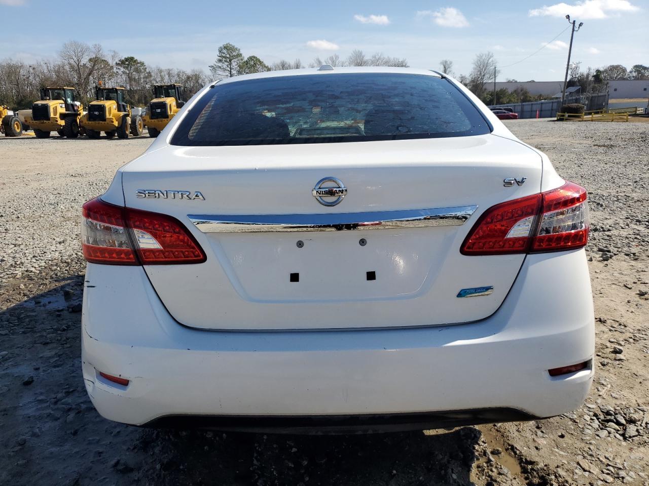 2013 NISSAN SENTRA S - Фото 6