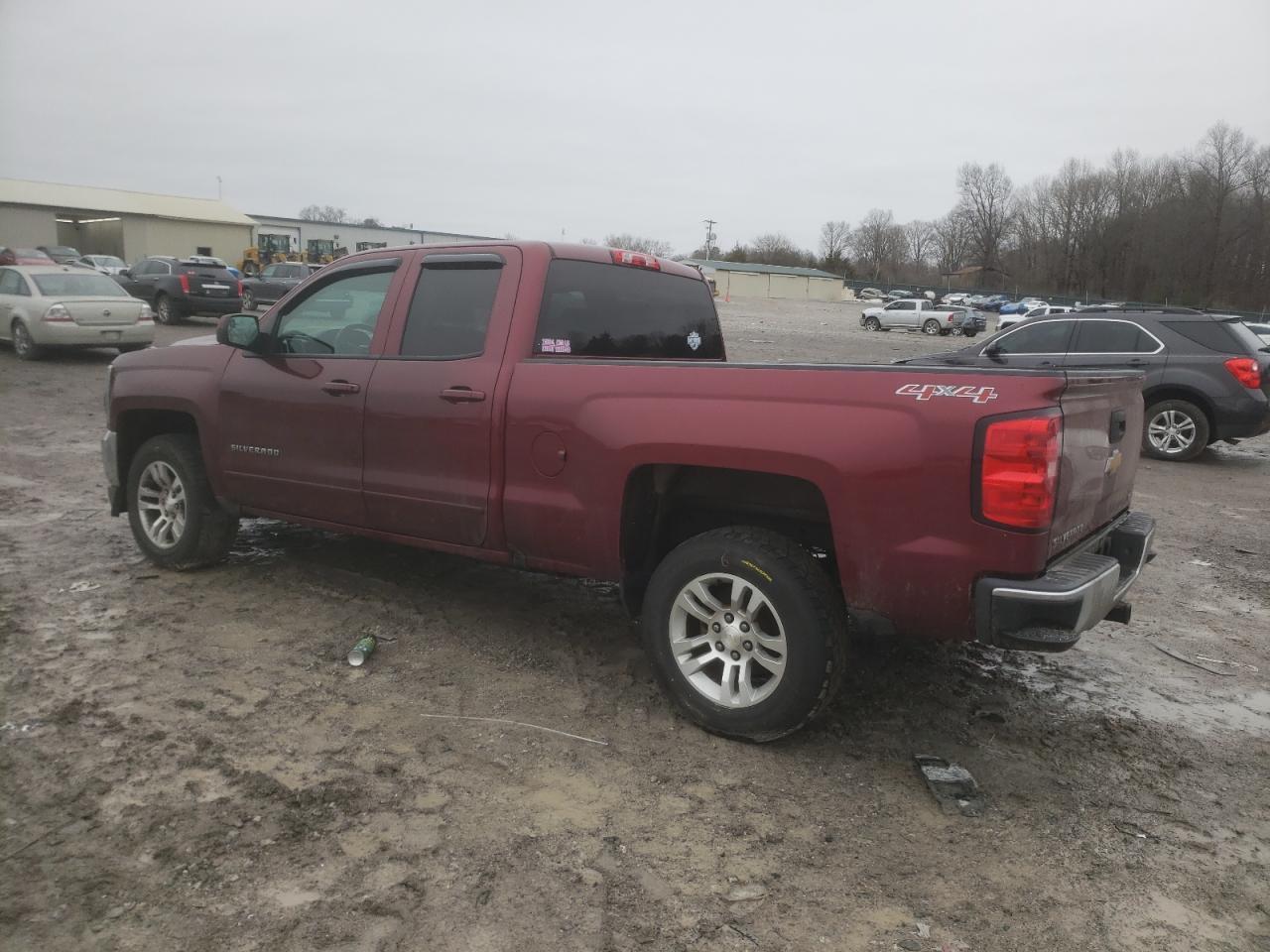 2017 CHEVROLET SILVERADO - Image 2