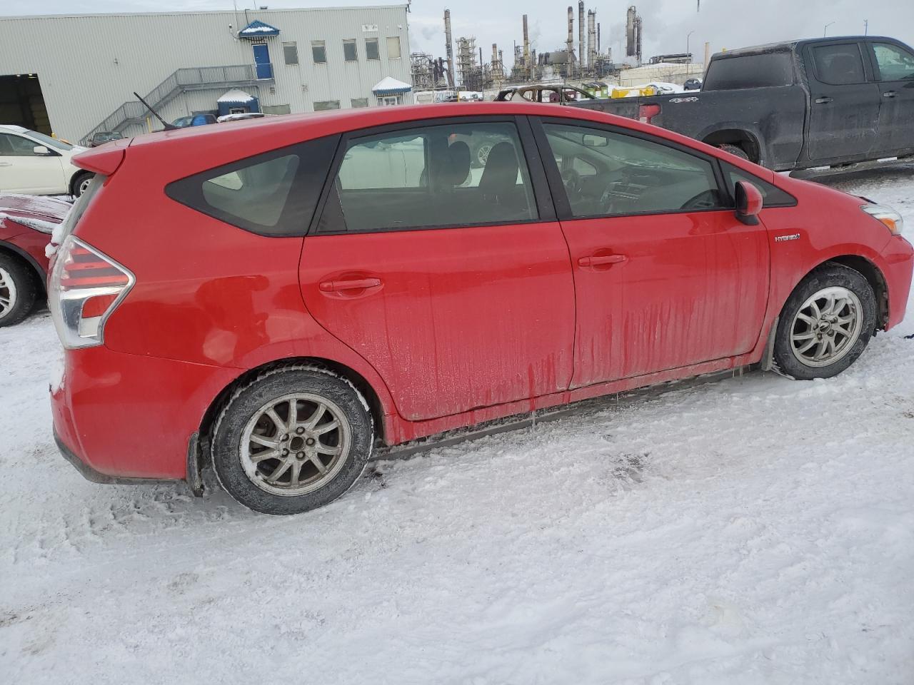 2016 TOYOTA PRIUS V - Image 3