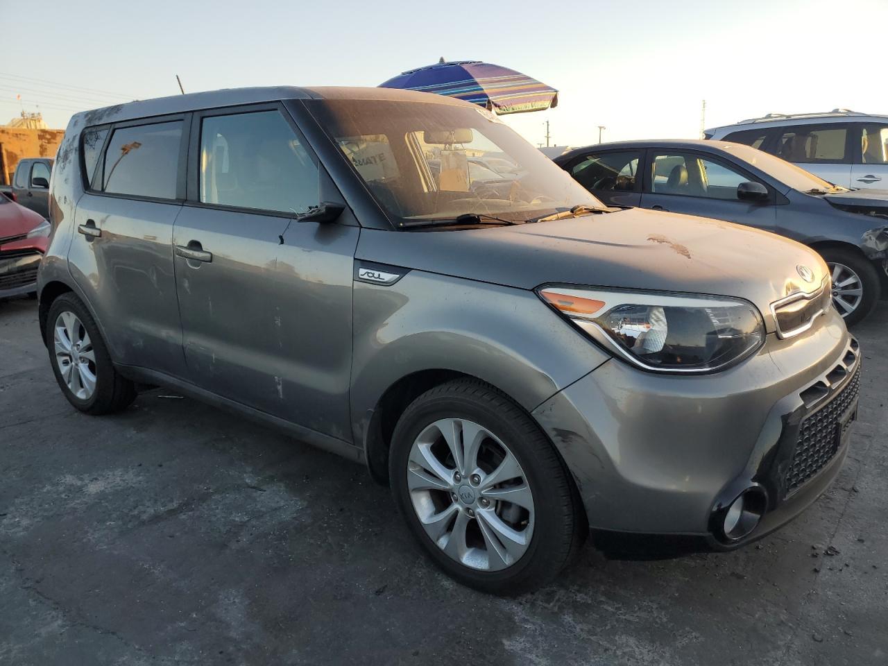 2016 KIA SOUL + - Image 4