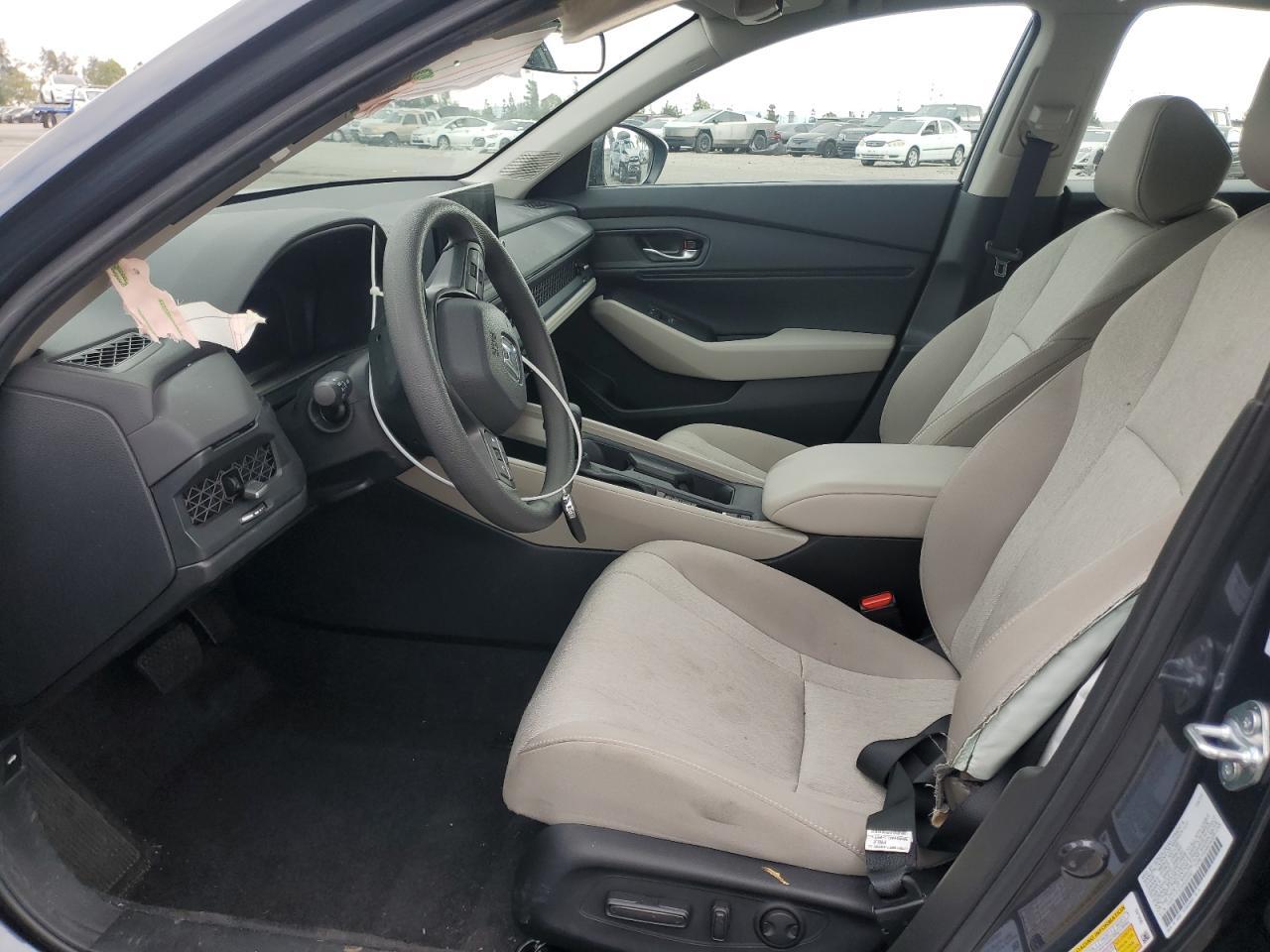 2024 HONDA ACCORD EX - Image 7