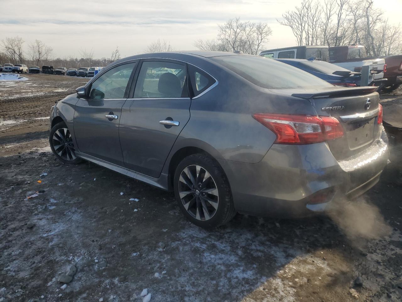 2017 NISSAN SENTRA S - Фото 2