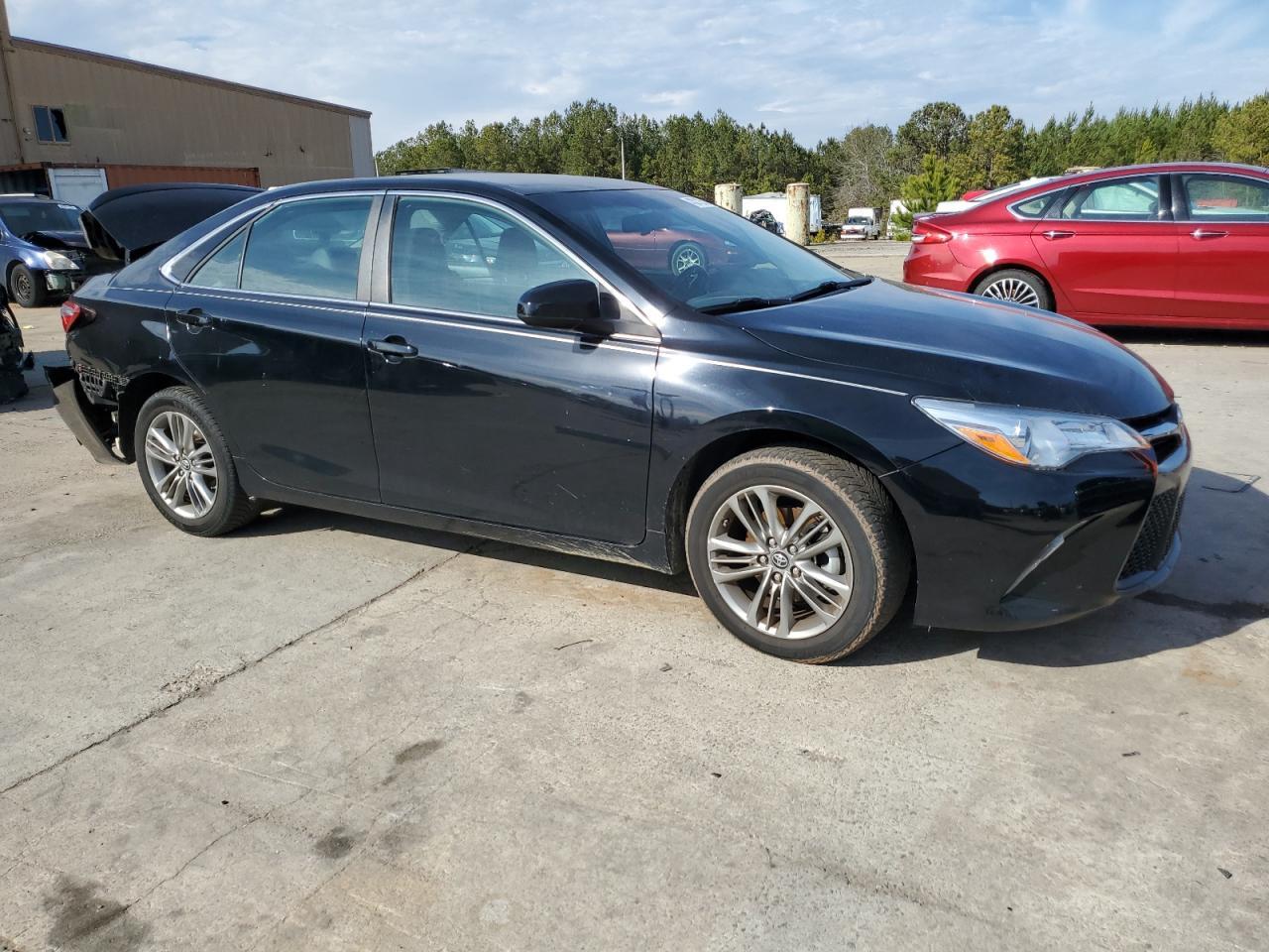2017 TOYOTA CAMRY LE - Image 4