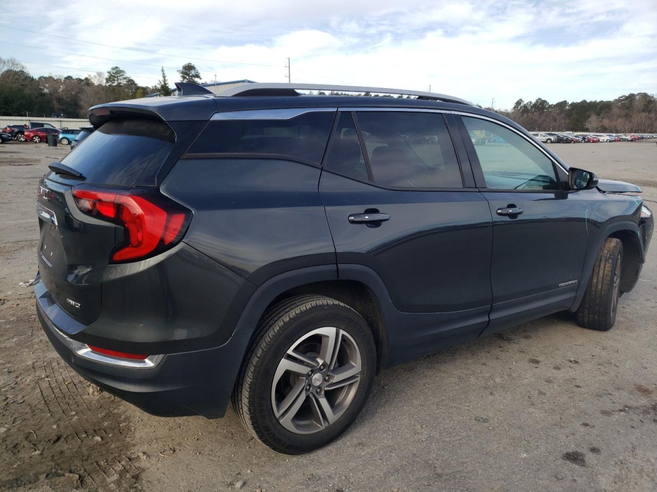 2021 GMC TERRAIN SL - Фото 3