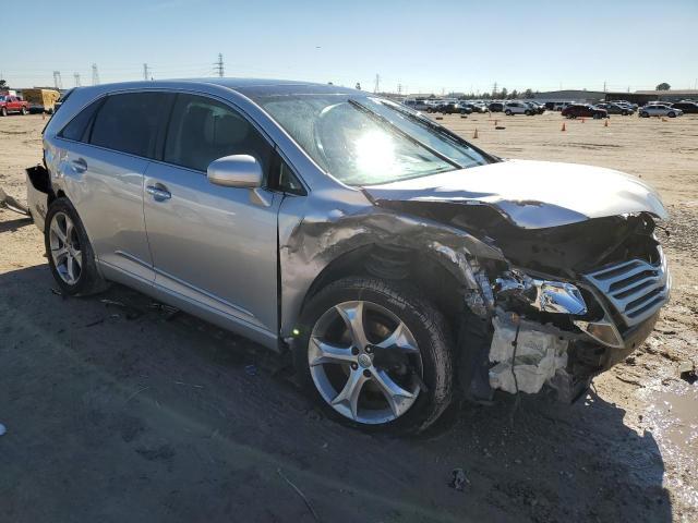 2011 TOYOTA VENZA - Фото 4