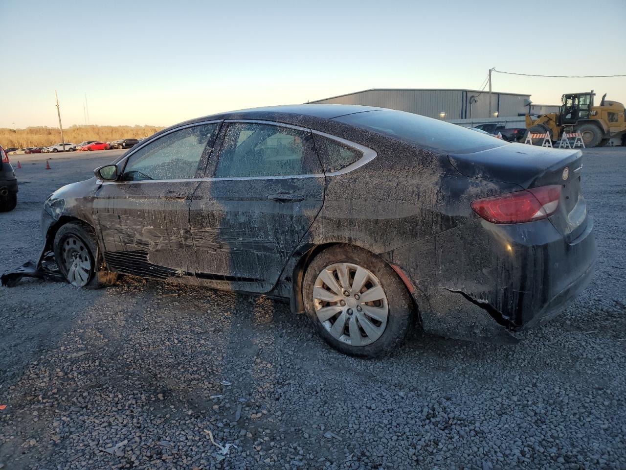2015 CHRYSLER 200 LX - Фото 2