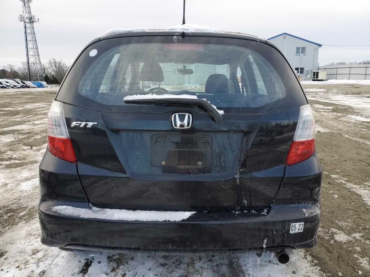 2013 HONDA FIT - Image 6