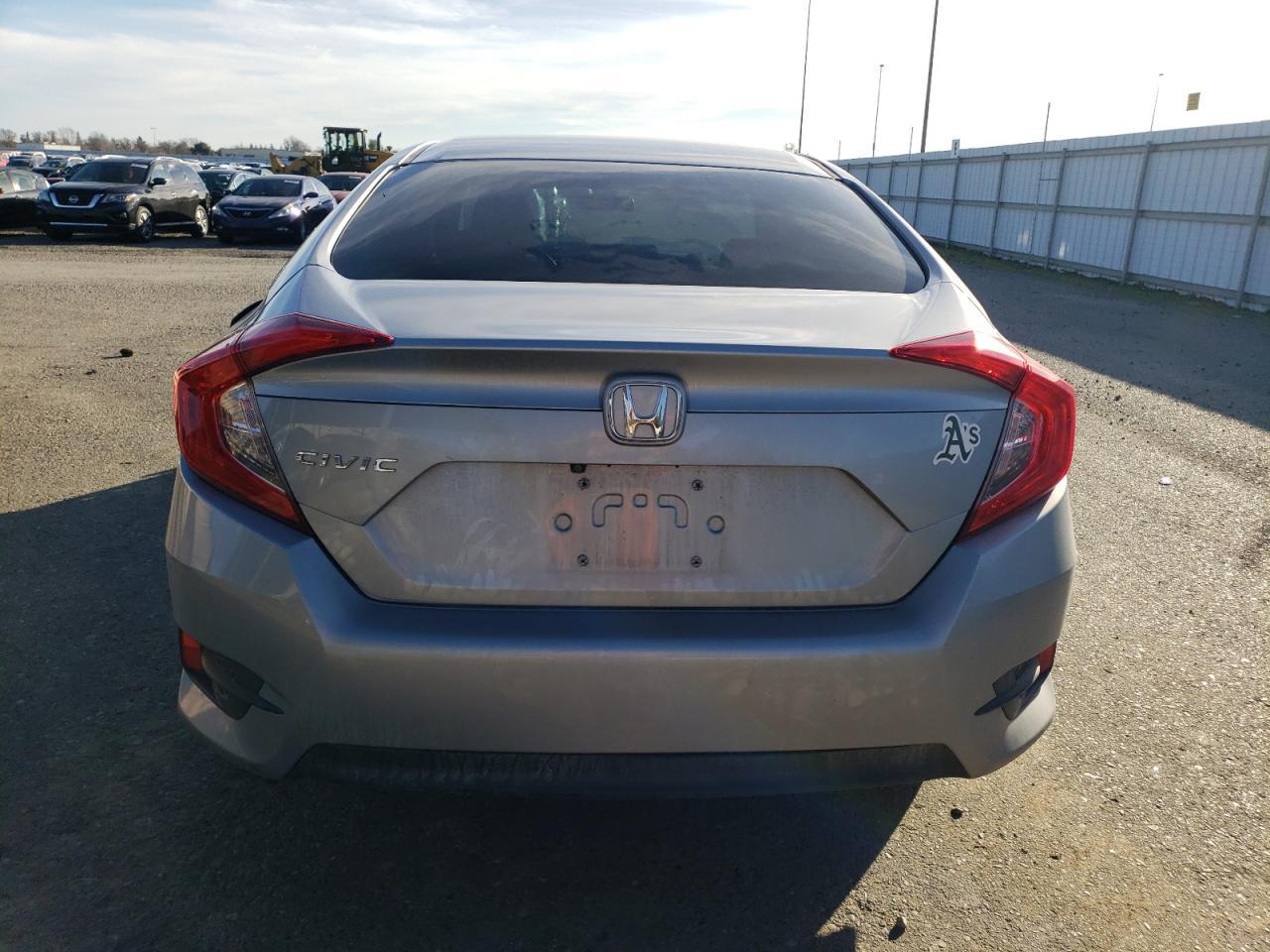 2016 HONDA CIVIC LX - Image 6