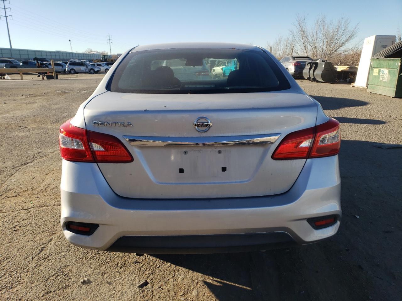 2017 NISSAN SENTRA S - Фото 6