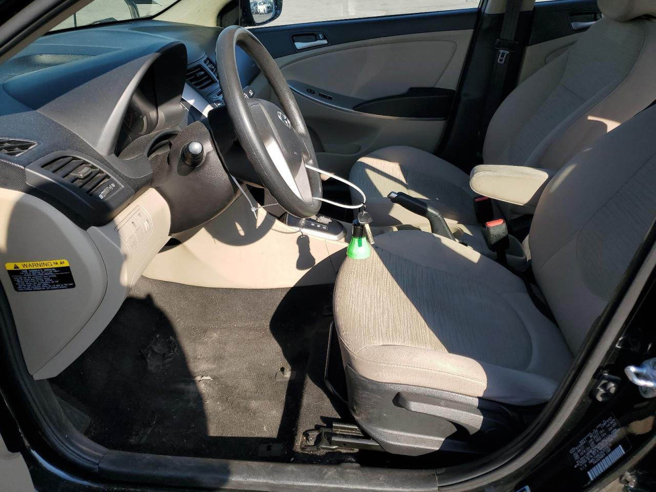 2017 HYUNDAI ACCENT SE - Image 7