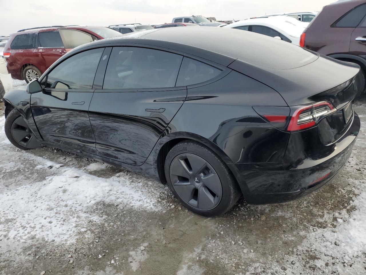 2022 TESLA MODEL 3 - Image 2