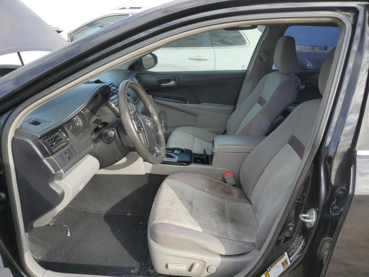 2014 TOYOTA CAMRY L - Image 7