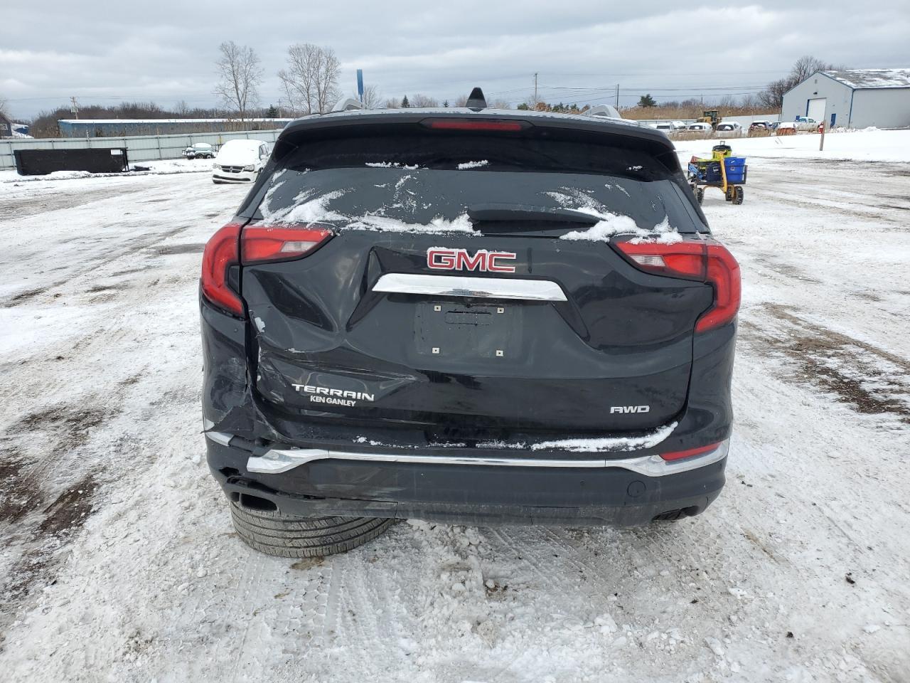 2018 GMC TERRAIN SL - Image 6