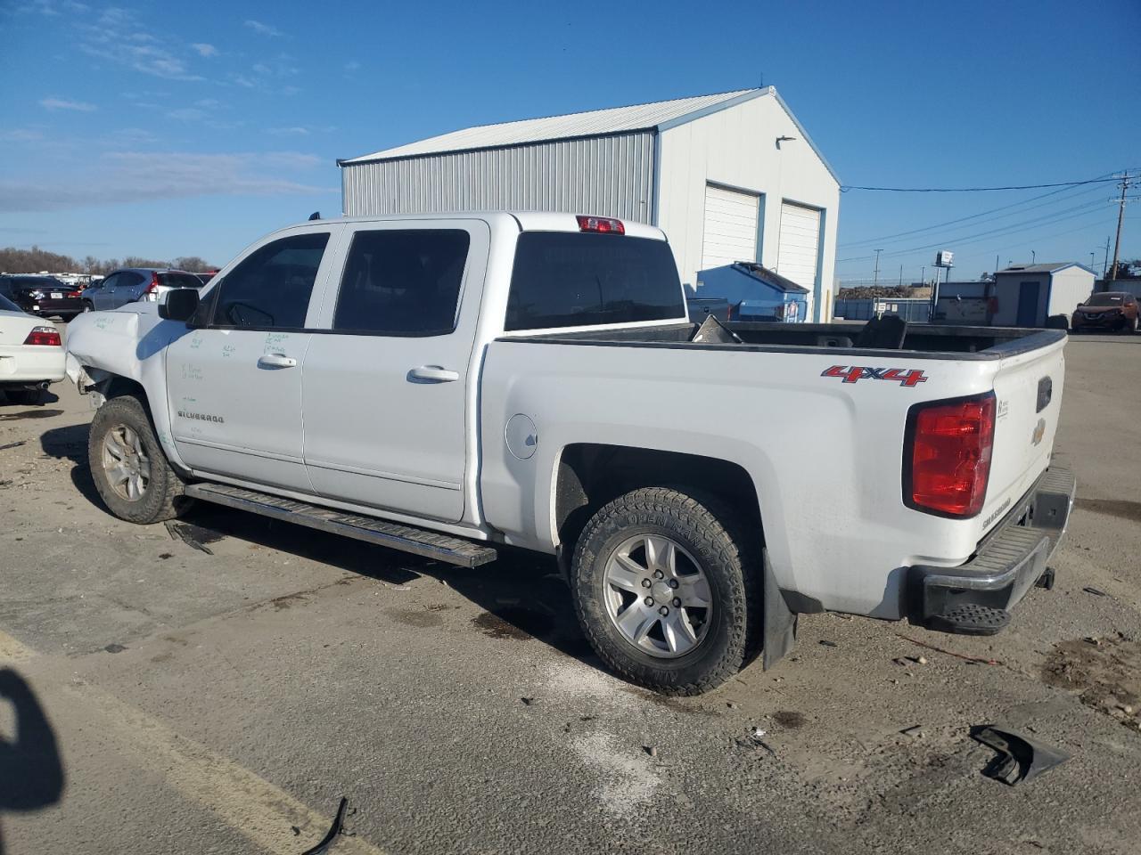 2016 CHEVROLET SILVERADO - Image 2