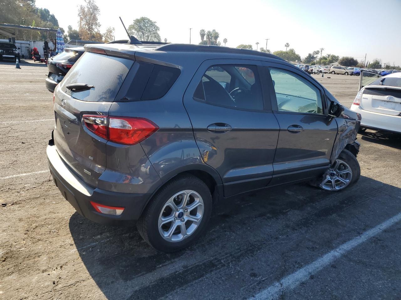 2020 FORD ECOSPORT S - Фото 3