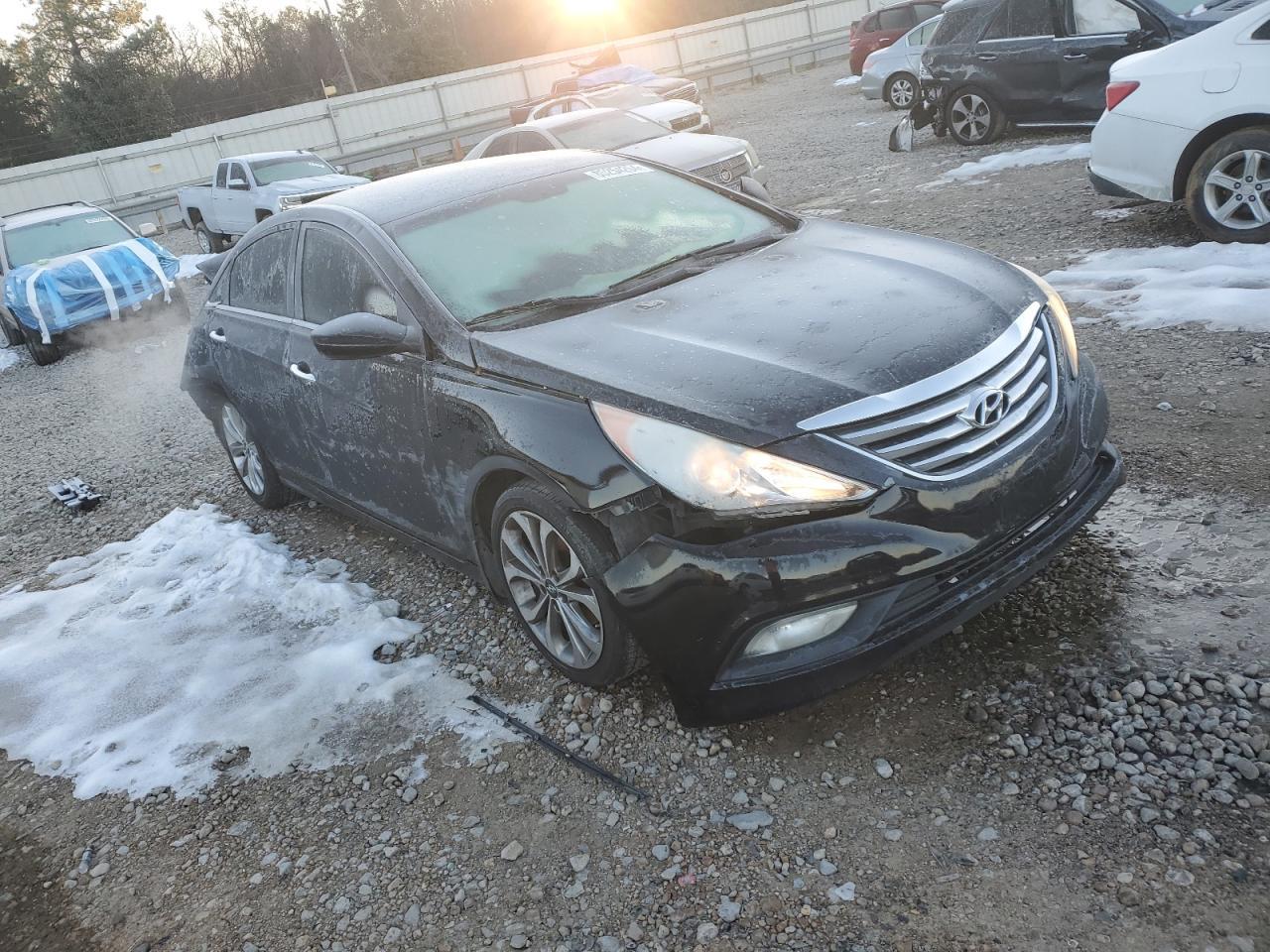 2011 HYUNDAI SONATA SE - Image 4