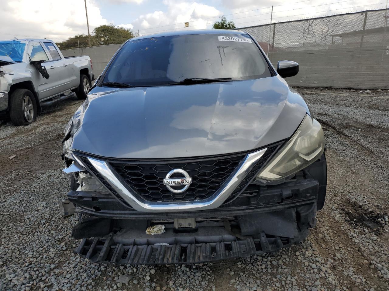 2017 NISSAN SENTRA S - Фото 5