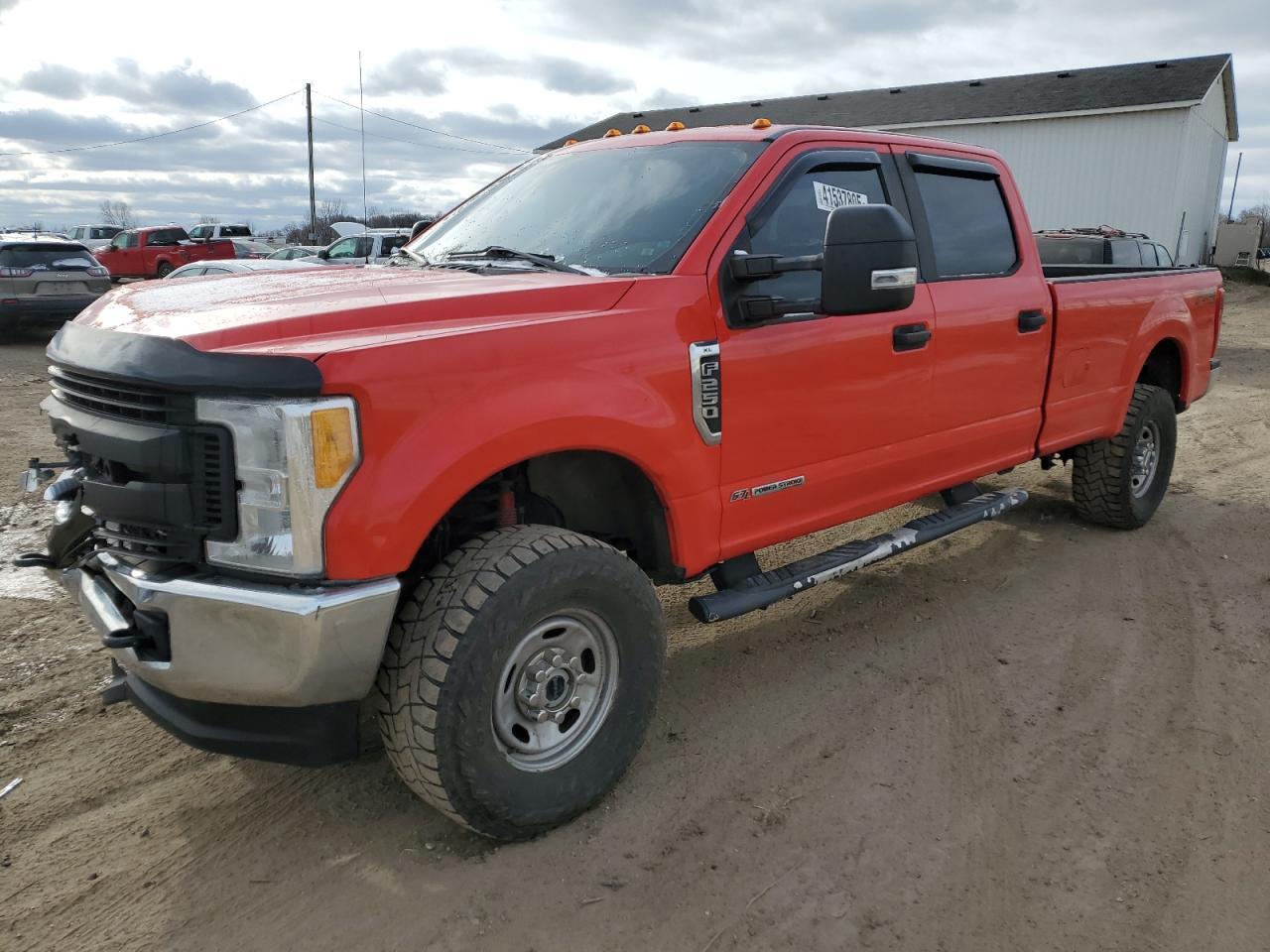 2017 FORD F250 SUPER